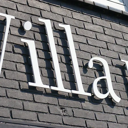 Villa Bbb *